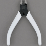 Gundam Entry Nipper - Cutter for Modelkits (White)