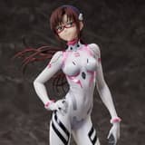 Mari Makinami Illustrious - Last Mission - Revolve