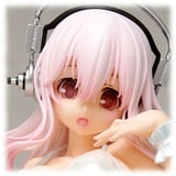 Super Sonico Beach Queen