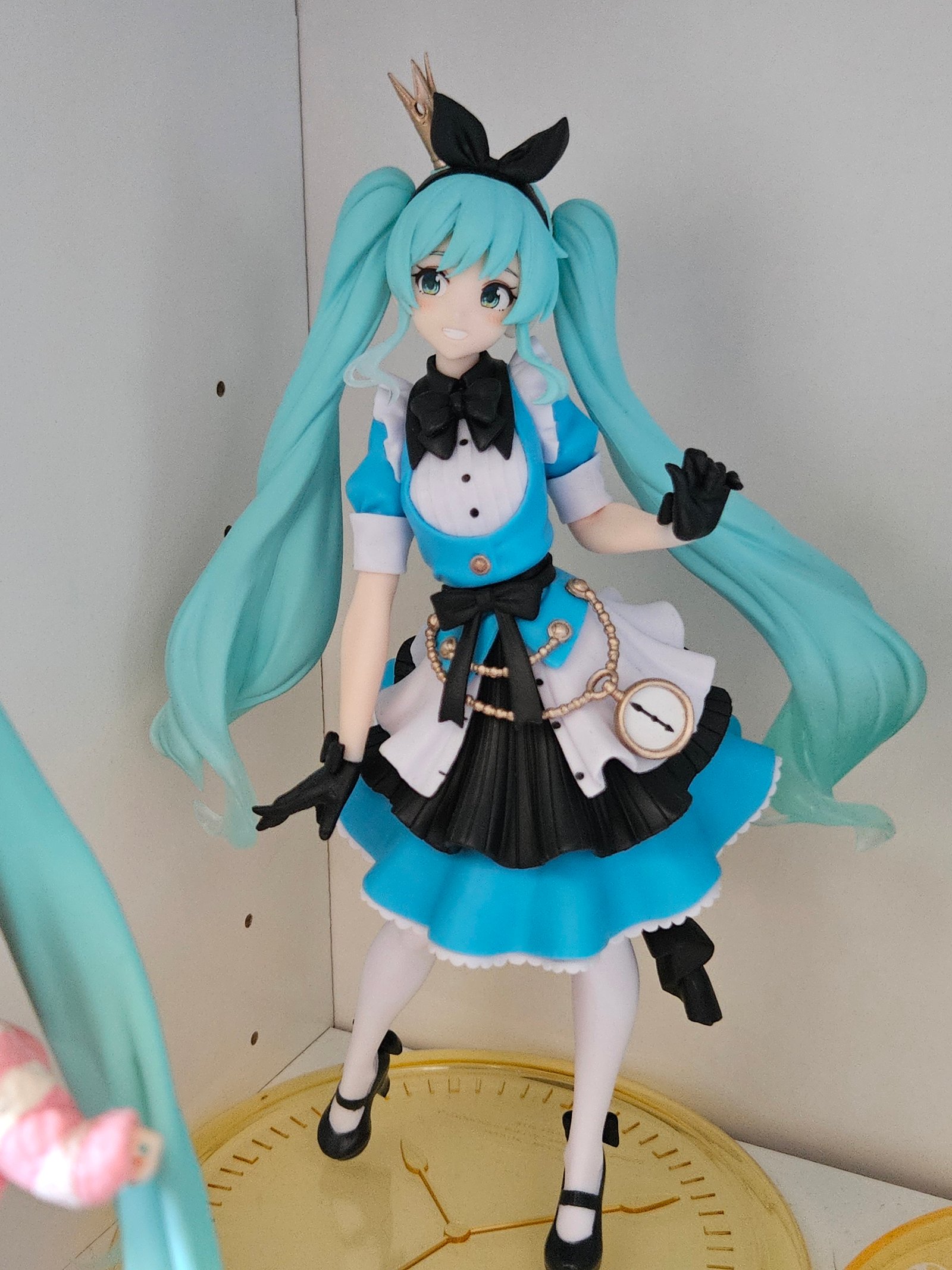 Miku Alice Wonderland