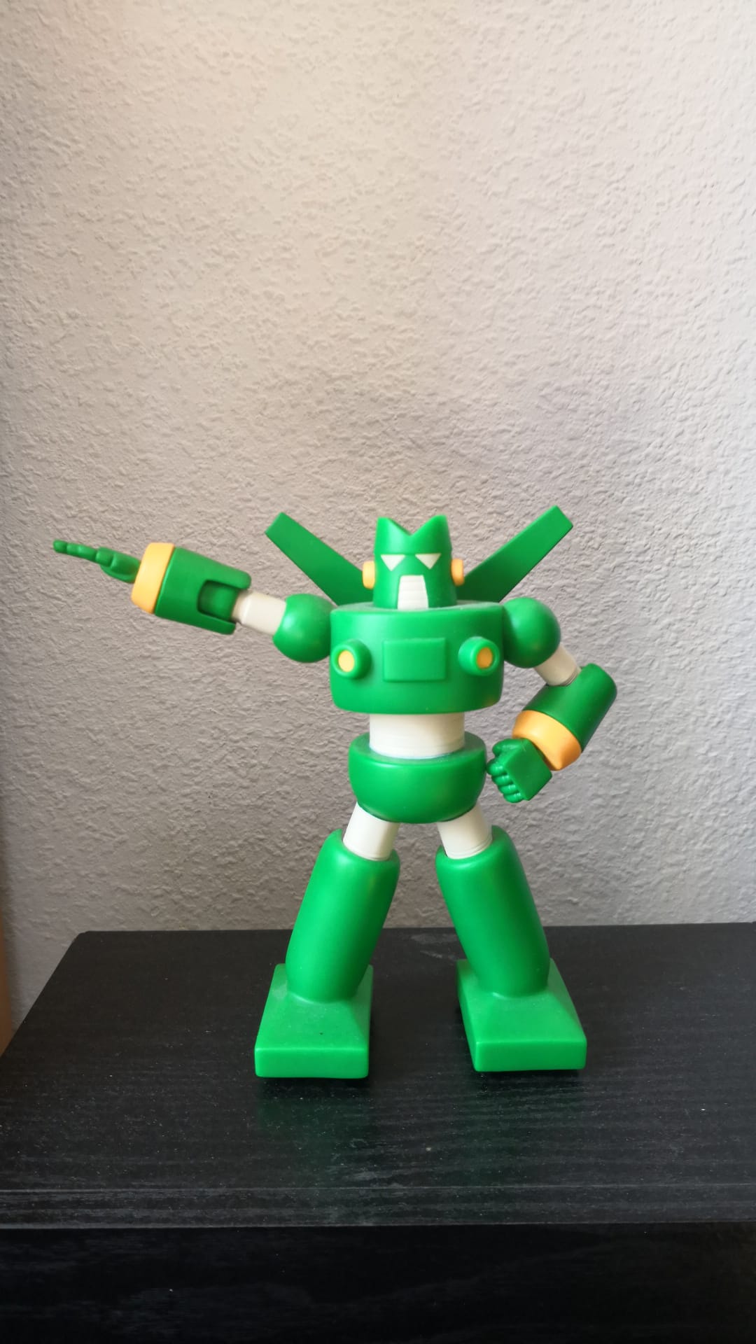 He is gonna help Shin-chan