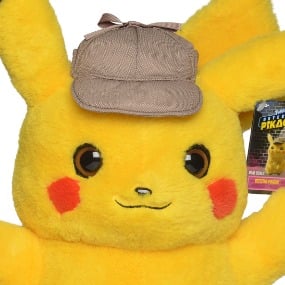 Pikachu - Pokémon: Meisterdetektiv Pikachu - lebensgroße Plüschfigur
