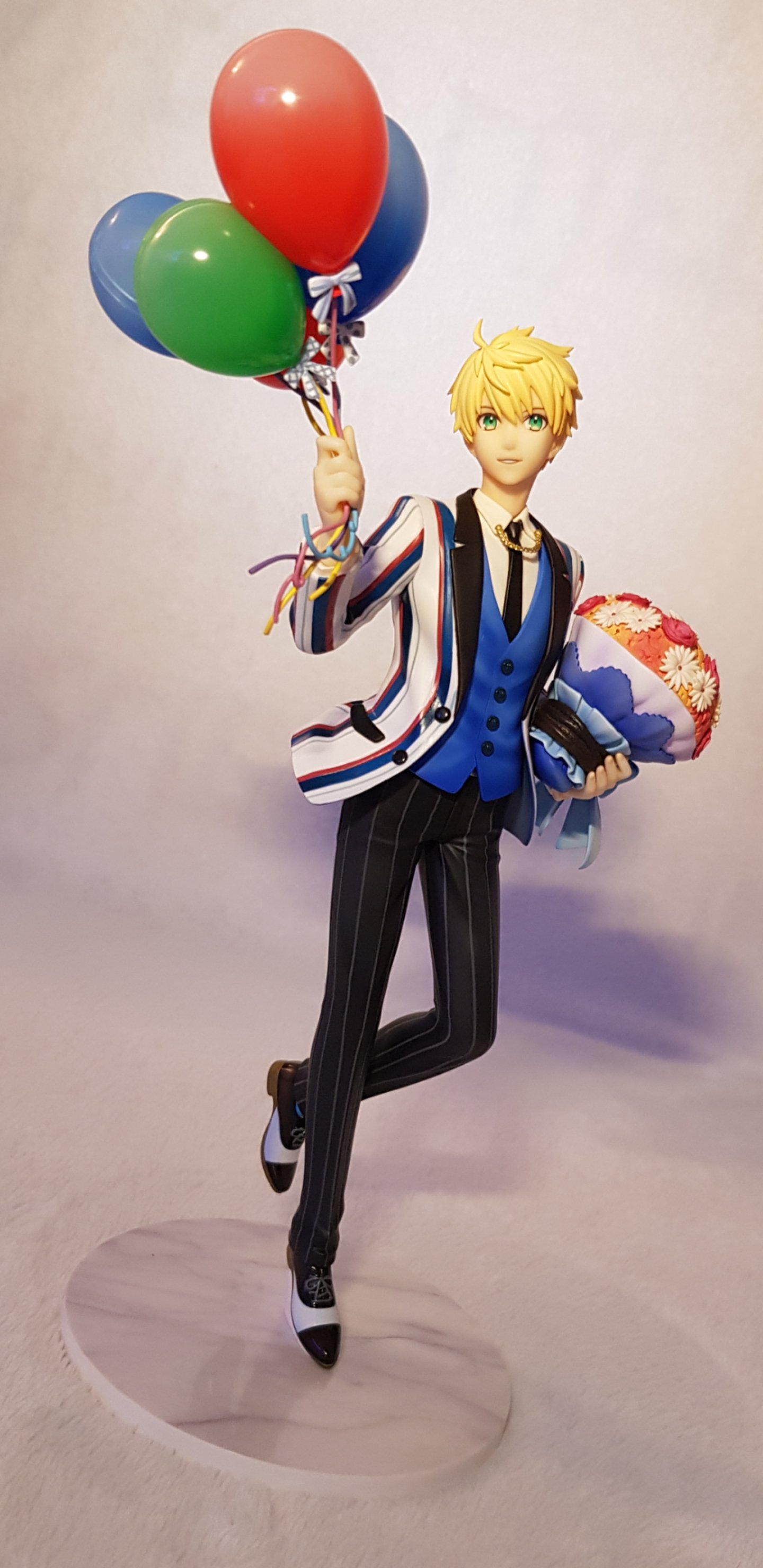 Wir brauchen mehr Junx mit Sträußen - Farbenfroh und unbekümmert, der Arthur 🎈