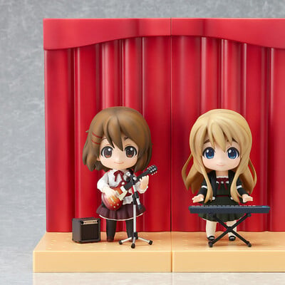 Nendoroid 110 K-ON! Yui and Tsumugi: Live Stage Set