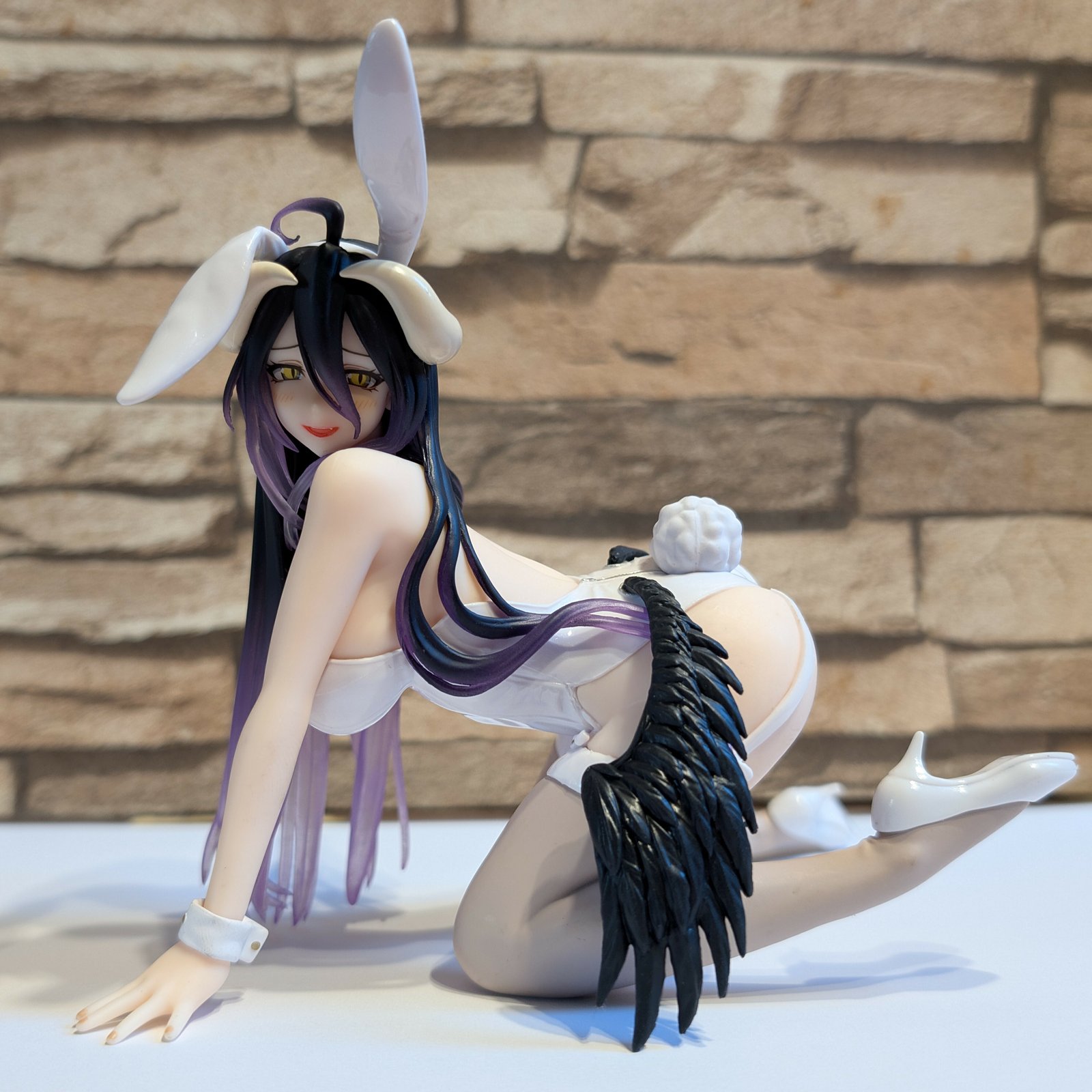 Albedo Bunny Ver. (White)