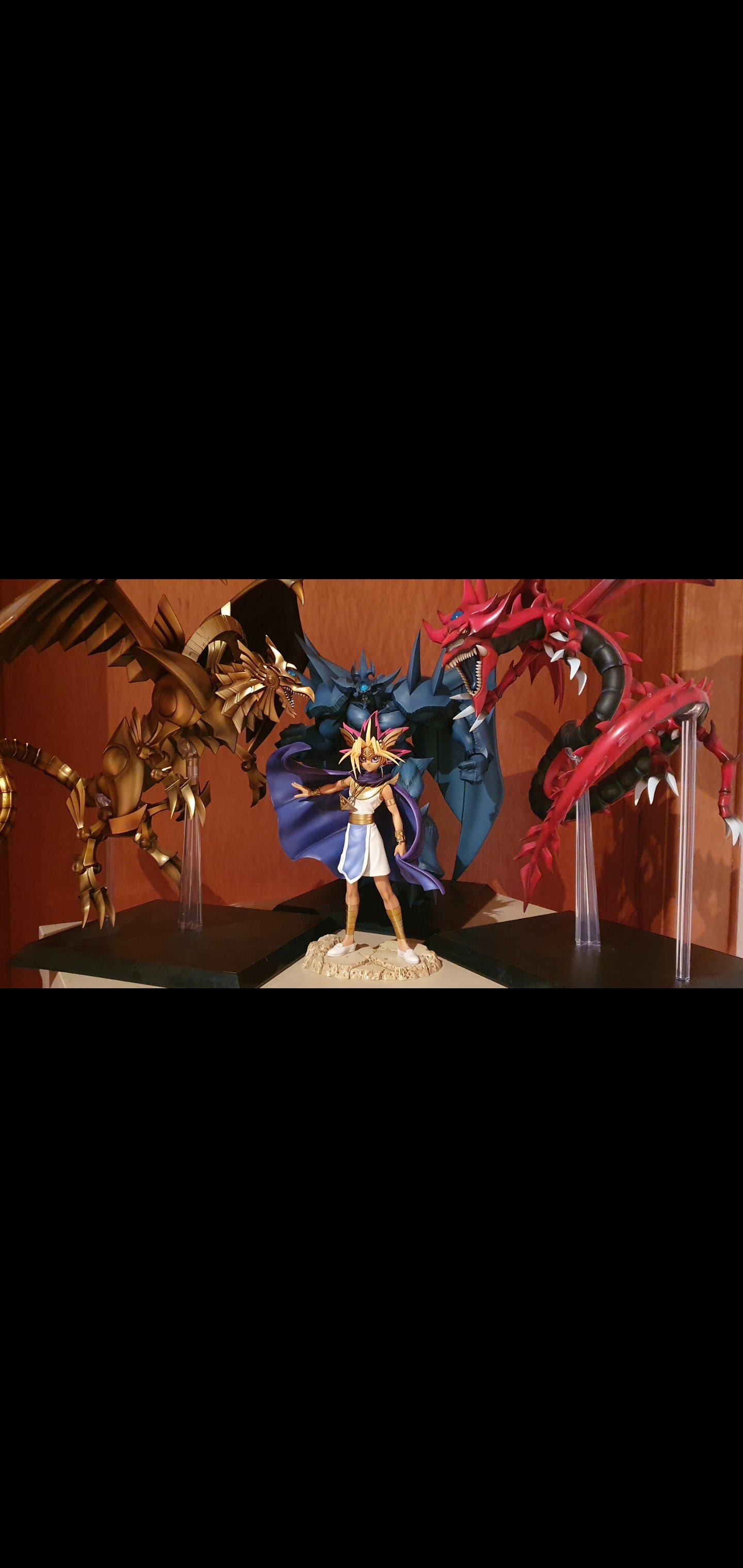 Atem beschwört die 3 ägyptischen Götter. 