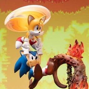 Sonic und Tails - Cyclone Dioramama - First 4 Figures