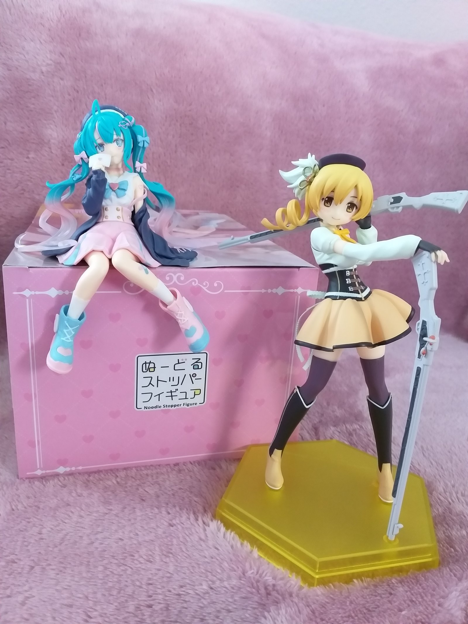 Mami Tomoe (und Miku)