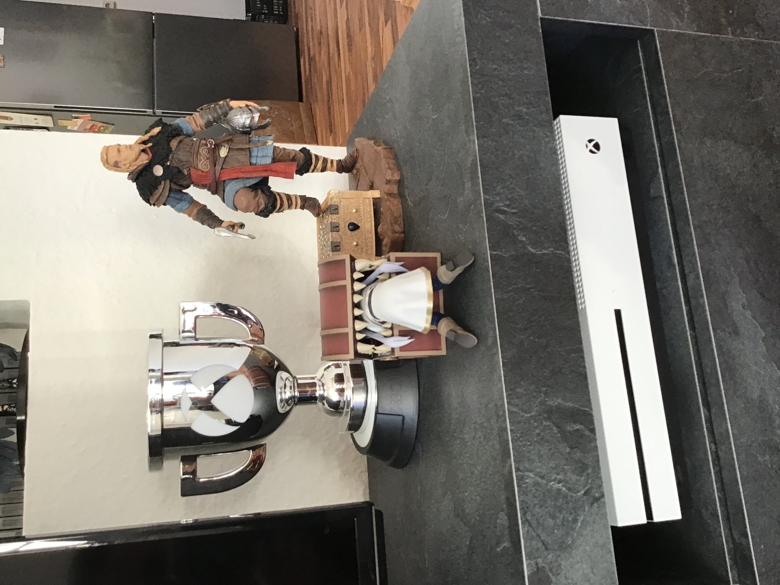 Frieren auf der Suche nach Zaubern