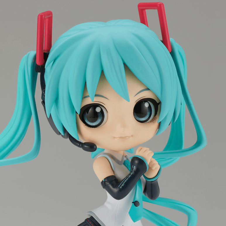 Hatsune Miku V4X - Q Posket Version B