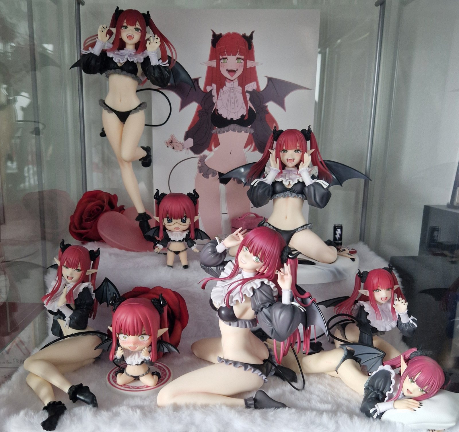 My Dress-Up Darling - Liz Shelf 