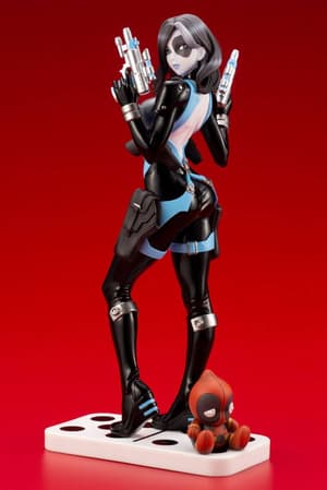Domino with Mini-Deadpool - Marvel Bishoujo - 2