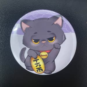 kawaii grumpy Maneki Neko - Button - Hideko Merchandise (1)