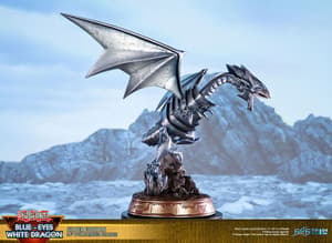 Blauäugiger Weißer Drache - Silberne Edition - First 4 Figures Yu-Gi-Oh! PVC Figur - 7