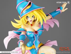 Schwarzes / Dunkles Magiermädchen - Kitsune Statue (1)