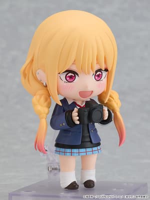Nendoroid 3095 Marin Kitagawa - Winter Uniform - 5