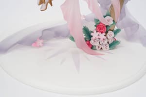Yae Sakura - Dream Raiment - Apex Innovation - 1
