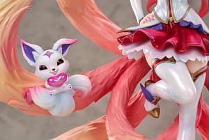 Ahri - Star Guardian 1/7 Scale Figure by Good Smile Company - 1