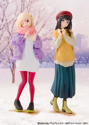 1/7 Scale Figure "Chisato Nishikigi Winter ver. " - 12