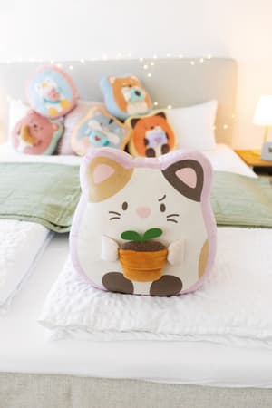 Katze Angy - mymochi - Plüsch (mit Blumentopf) (33cm)  (1)