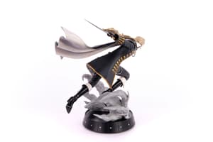 Alucard - Dash Attack - First 4 Figures (6)