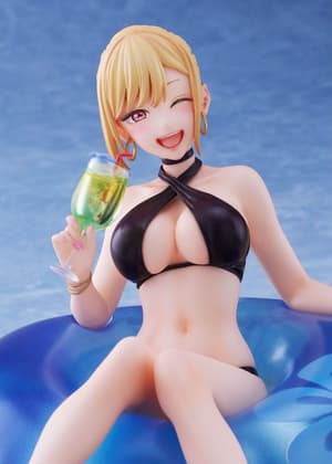 Marin Kitagawa - Night Pool - Aniplex (2)