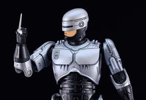 MODEROID RoboCop - 6