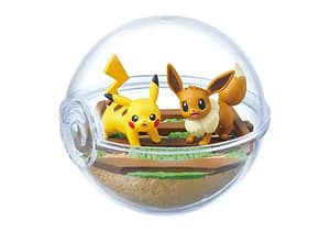 Pokemon Trading Pokeball (1)