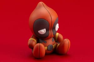 Domino with Mini-Deadpool - Marvel Bishoujo - 12