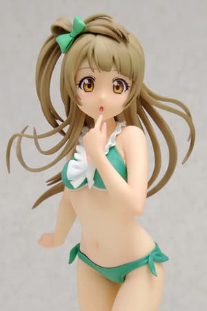 Kotori Minami - Beach Queens - 4