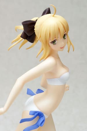 Saber Lily Bikini Version - 1