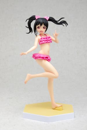 Niko Yazawa - Beach Queens - 6