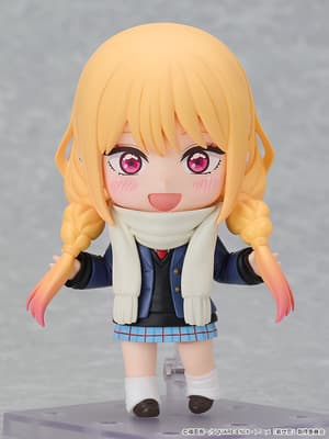 Nendoroid 3095 Marin Kitagawa - Winter Uniform - 1