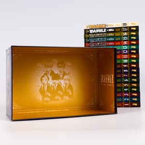 Mashle: Magic and Muscles - Carlsen - Collector's slipcase (including volumes 1-18) - 4