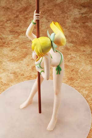 Leafa - Sexy Bikini mit Sonnenschirm - 9