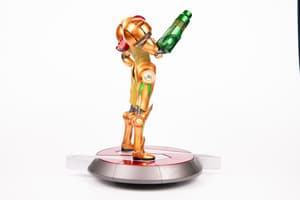 Samus - Varia Suit - Collector's Edition - First 4 Figures (6)