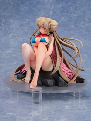 Formidable - The Lady of the Beach - AmiAmi (11)