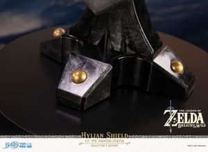 Hylian Shield - Collector's Edition - True Form - First 4 Figures - 25