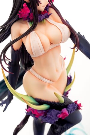 Chiyo 1/7 Scale Figure – The Elder Sister-Like One (Ques Q) - 3