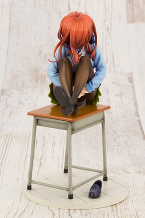 Miku Nakano – Limited Edition Figur mit Extra-Gesicht | The Quintessential Quintuplets - 1