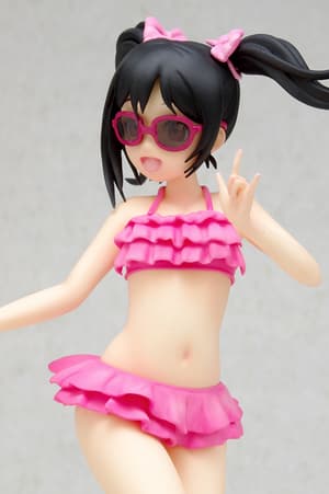 Niko Yazawa - Beach Queens - 4