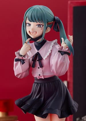 Hatsune Miku - Vampire - L - Pop Up Parade - Good Smile Company (4).jpg