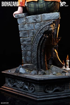 Resident Evil 4 Ashley Graham 1/2 Scale Figure - 6