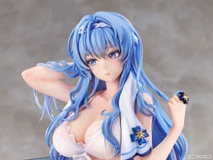 Helm - Post-Shower Moment - Good Smile Company - 2