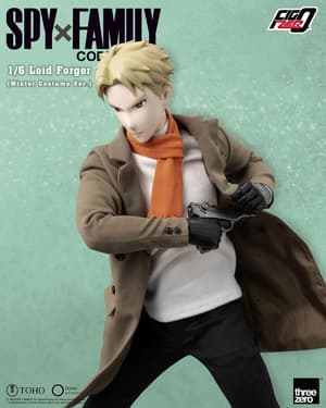 Loid Forger - Winter Costume - FigZero - Threezero (6)