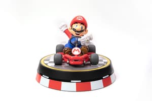 Mario Kart - Collector's Edition - First 4 Figures (1)