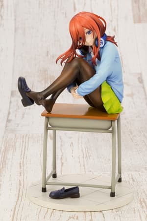 Miku Nakano – Limited Edition Figur mit Extra-Gesicht | The Quintessential Quintuplets - 5