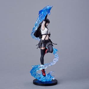 Tifa Lockhart - Hatsubai Kinen - Square Enix - 3