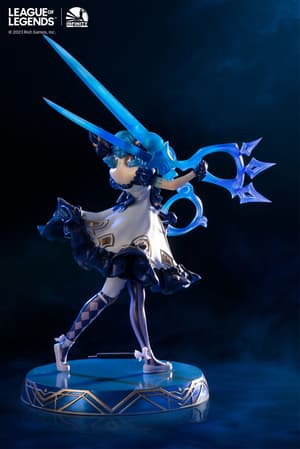 Gwen - The Hallowed Seamstress -  Infinity Studio (3)