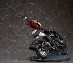 Saber Alter - Cuirassier Noir - Good Smile Company - Re-Release - 5
